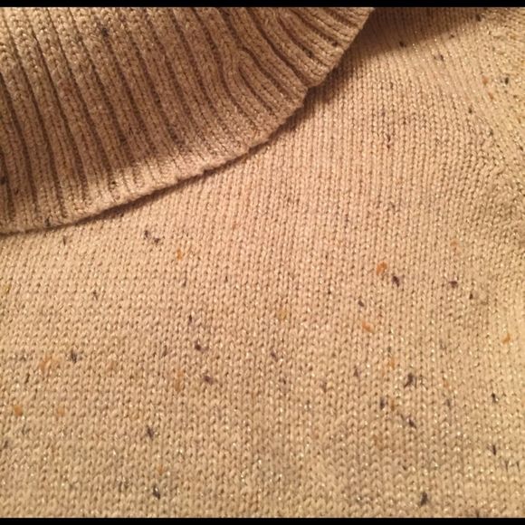 Top - Picture 4 of 4